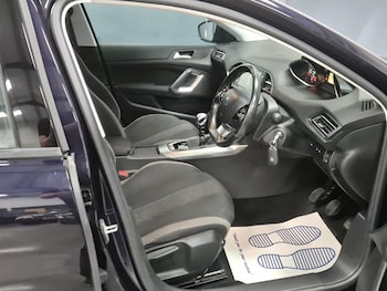 Used Peugeot 308 2015 for sale - 75318431: Photo