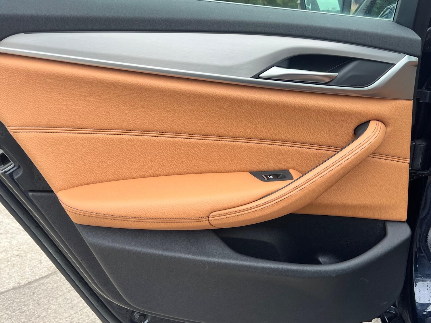 Used BMW 5 Series 2017 for sale - 77992988: Photo 35