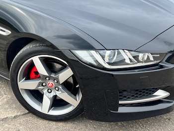 Used Jaguar XE 2017 for sale - 78661293: Photo