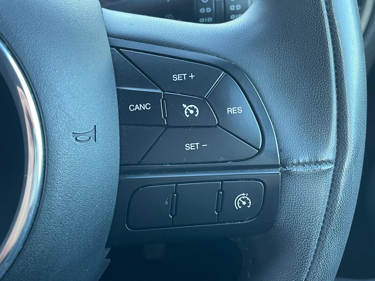 Used Fiat 500X 2015 for sale - 77066343: Photo 21