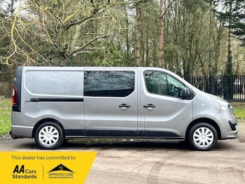 Used Vauxhall Vivaro 2018 for sale - 77633186: Photo