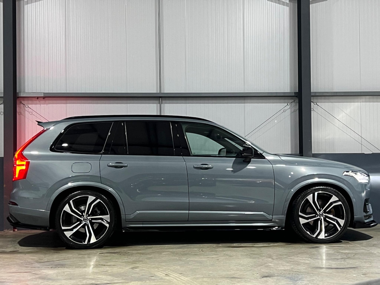 Used Volvo XC90 2022 for sale - 76094869: Photo 2