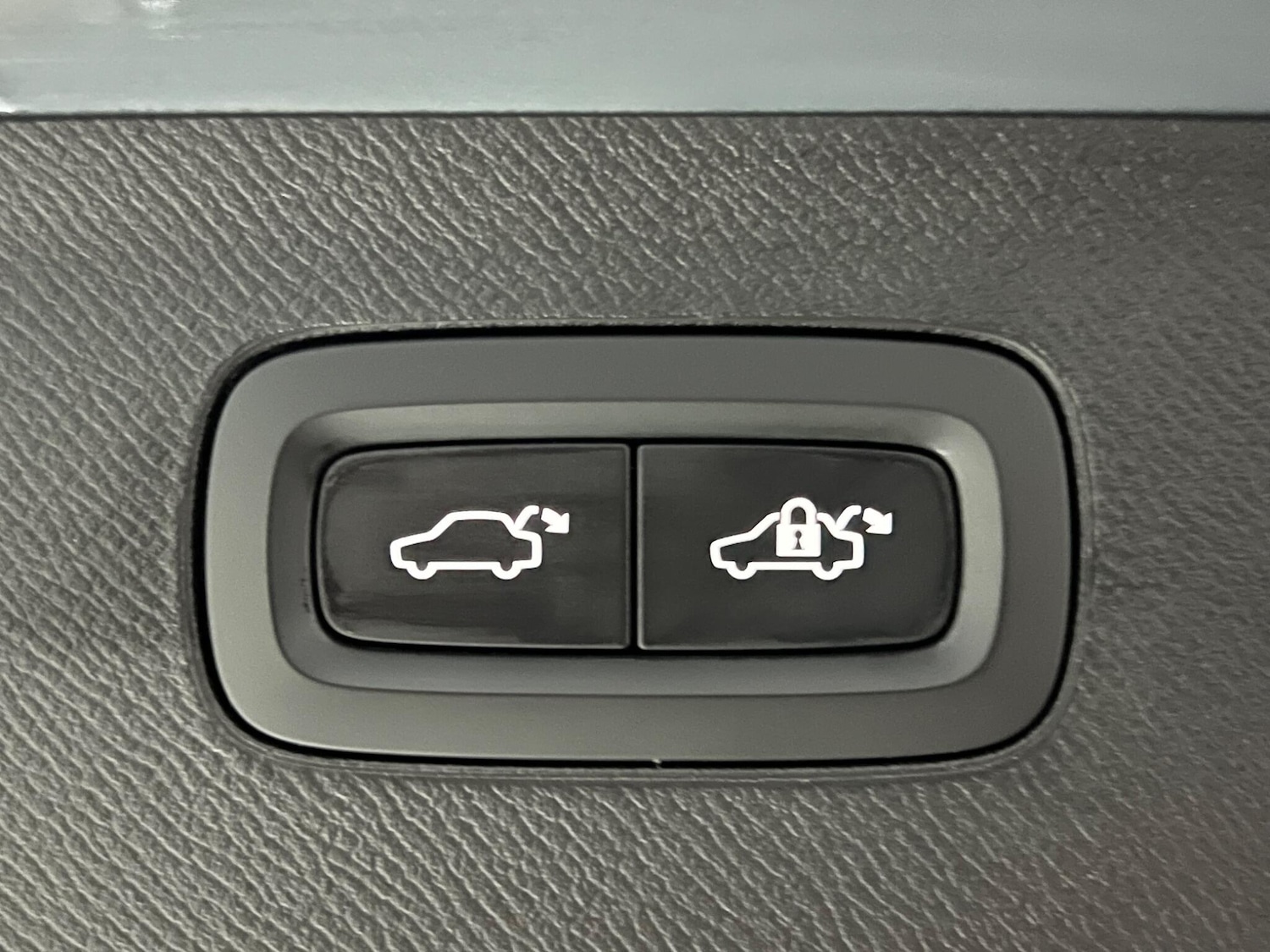 Used Volvo XC90 2022 for sale - 76094869: Photo 30