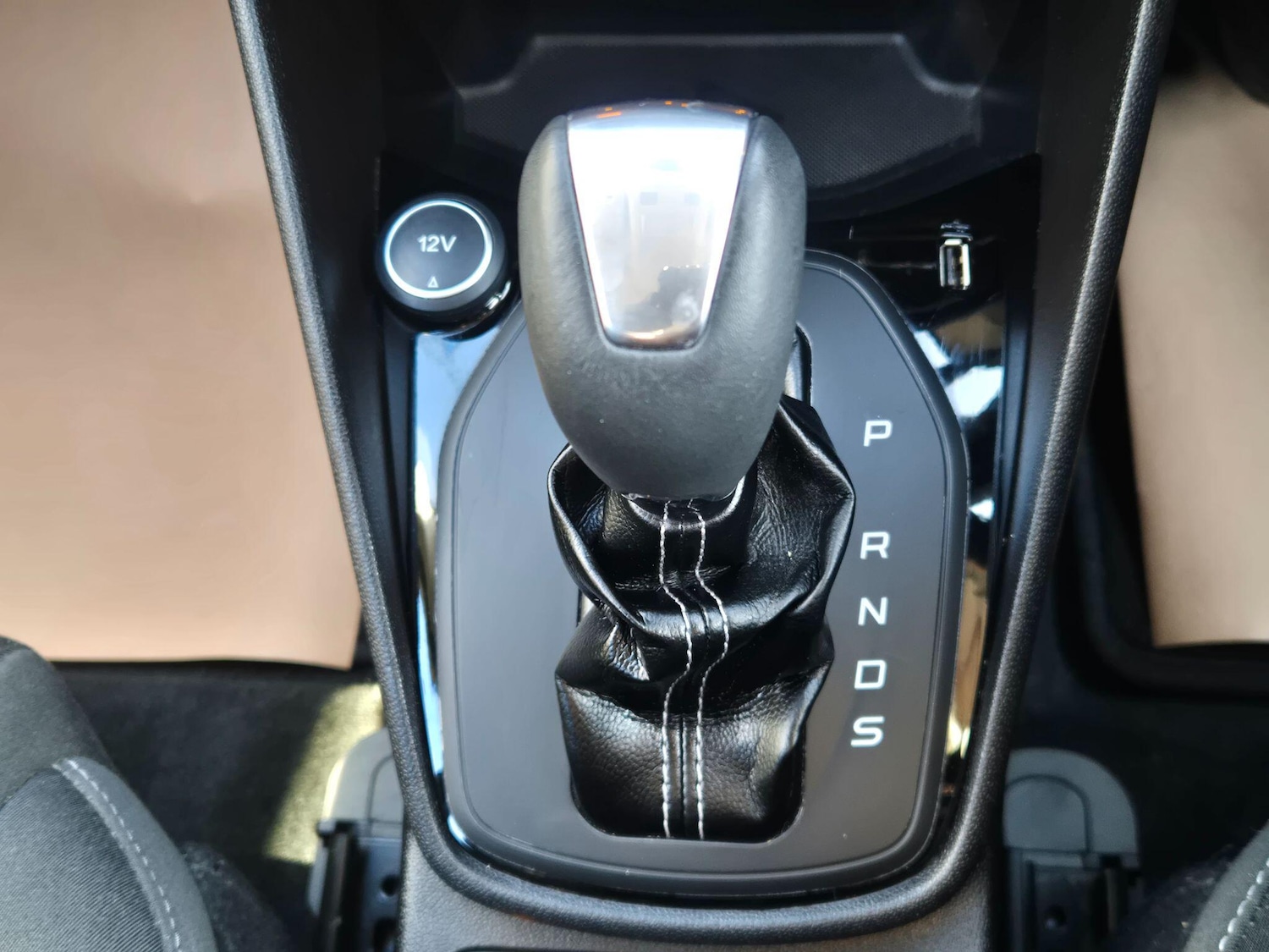 Used Ford Fiesta 2017 for sale - 77940422: Photo 14