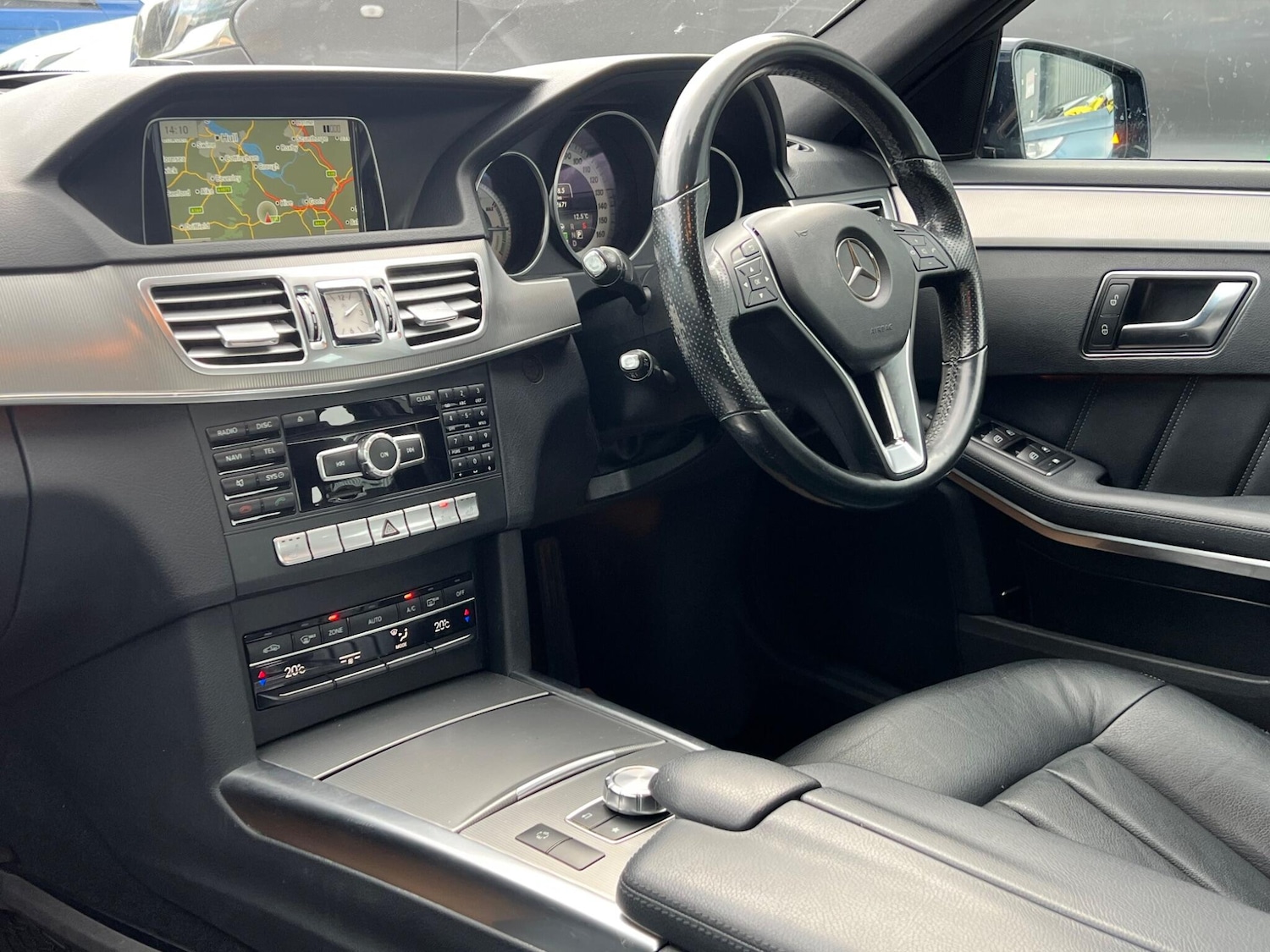 Used Mercedes-Benz E Class 2014 for sale - 77191559: Photo 39