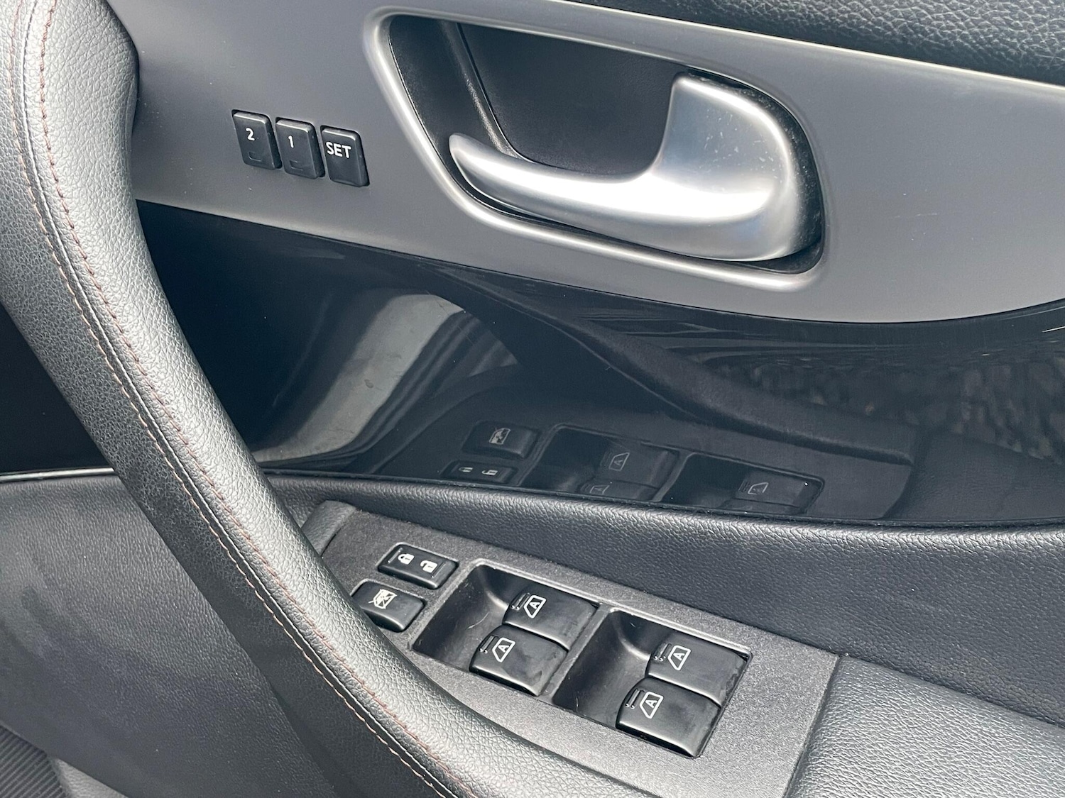 Used Infiniti FX 2012 for sale - 77067177: Photo 16