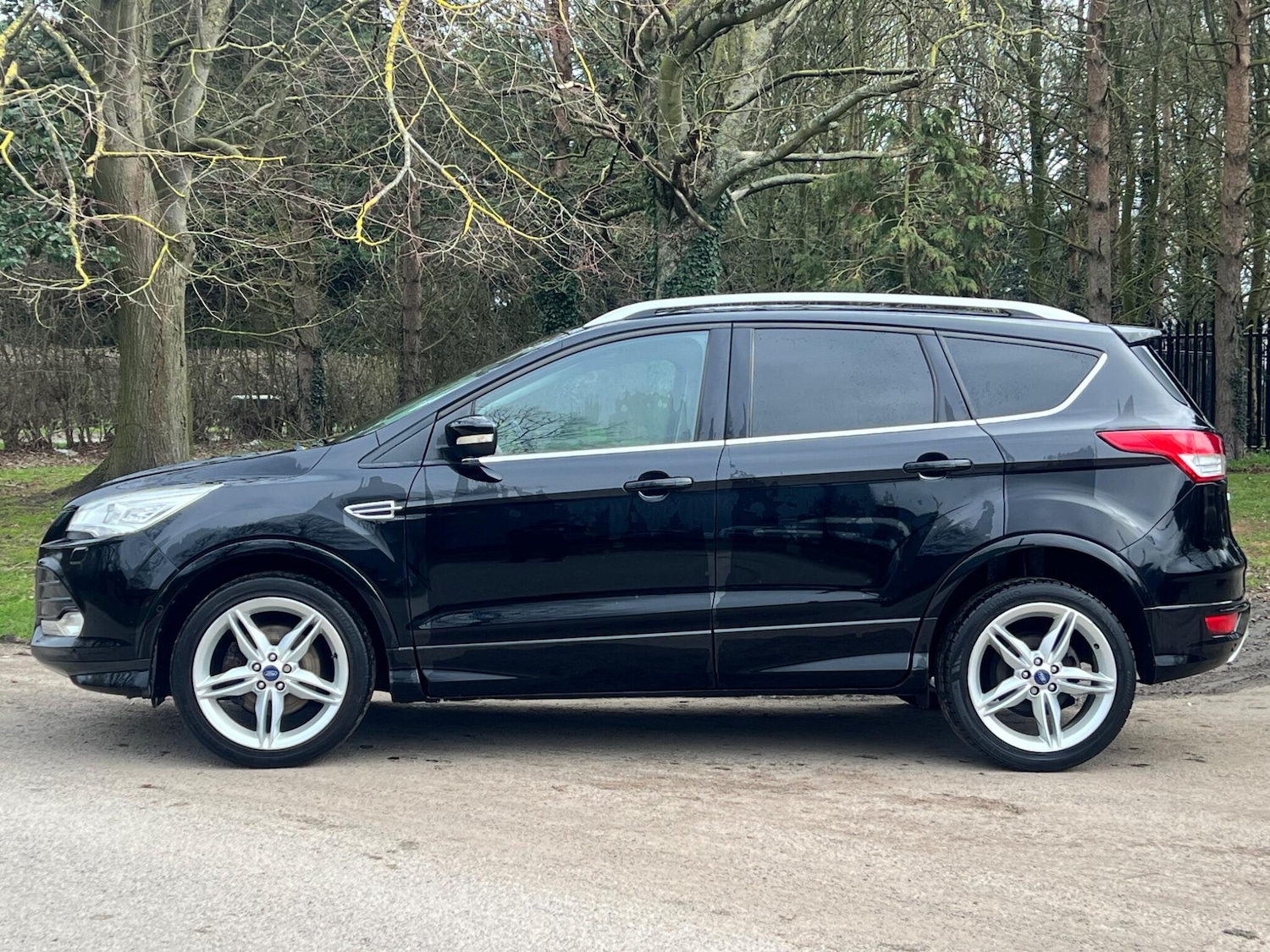 Used Ford Kuga 2016 for sale - 77793968: Photo 9