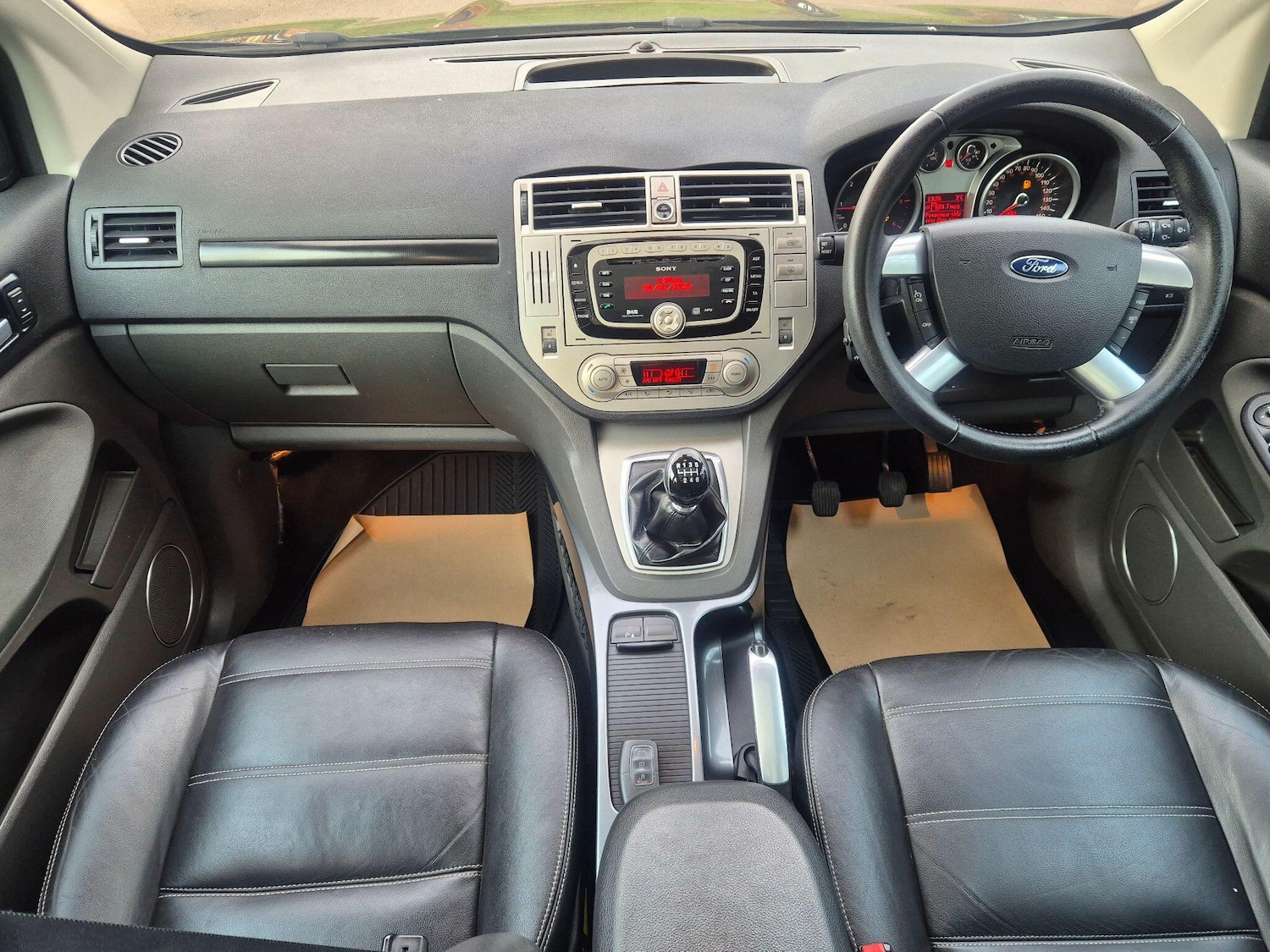 Used Ford Kuga 2010 for sale - 77143788: Photo 21