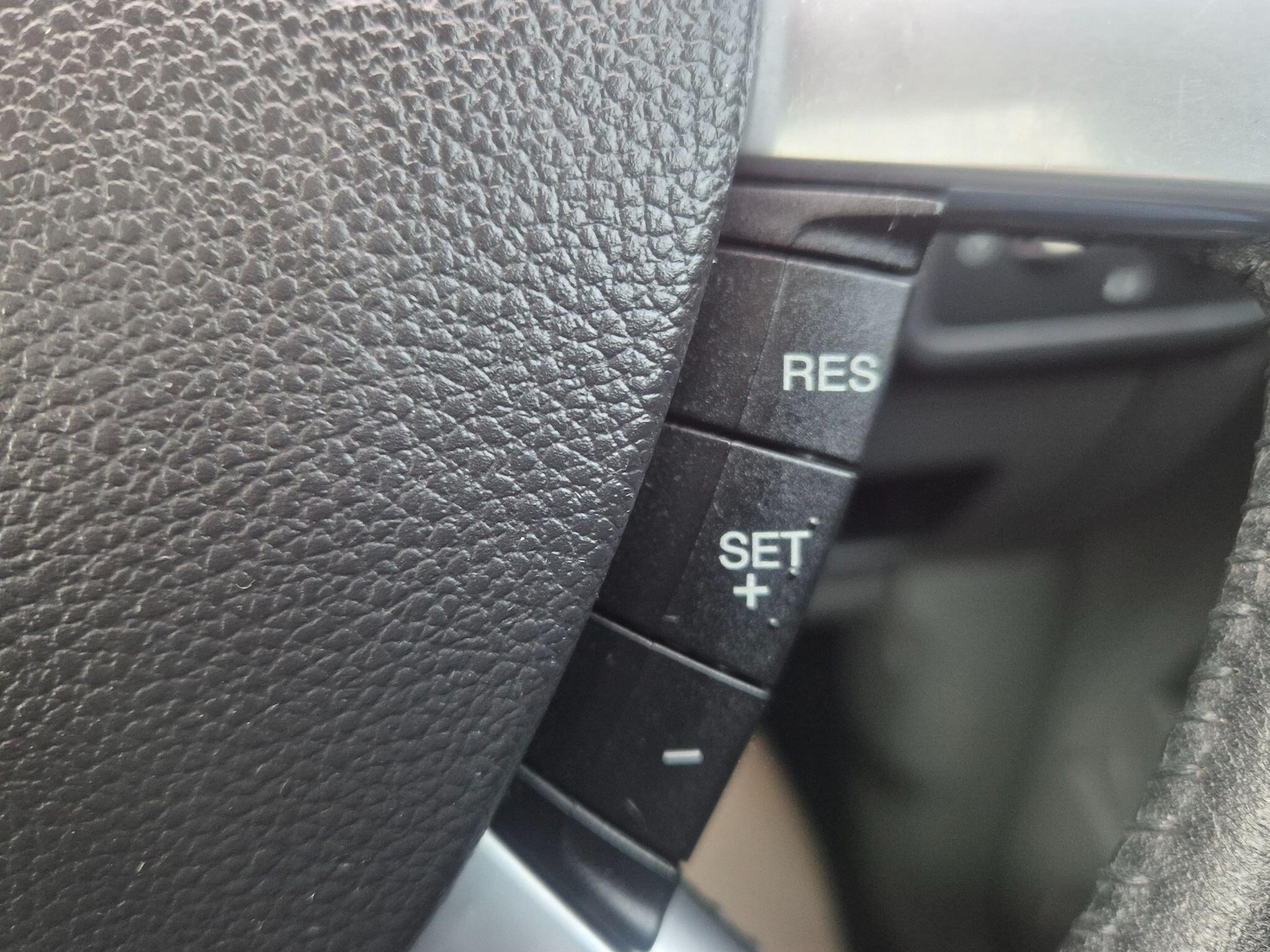 Used Ford Kuga 2010 for sale - 77143788: Photo 24