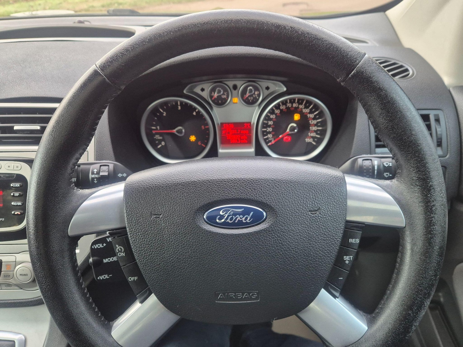 Used Ford Kuga 2010 for sale - 77143788: Photo 25