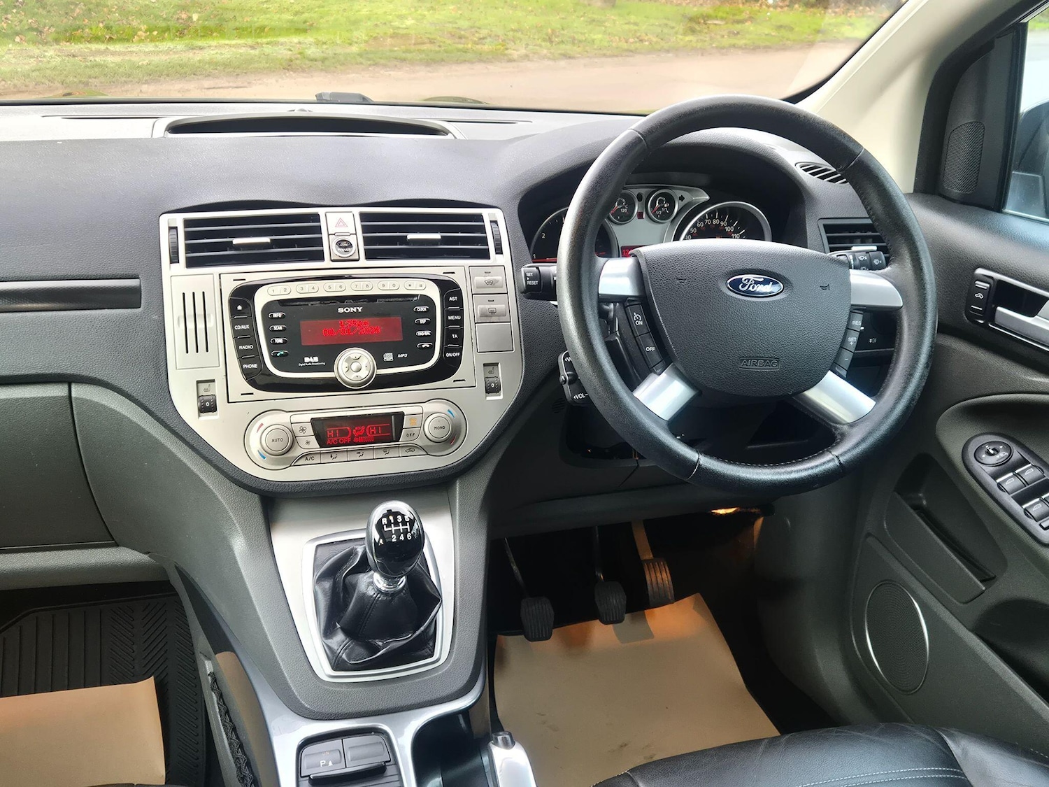 Used Ford Kuga 2010 for sale - 77143788: Photo 29