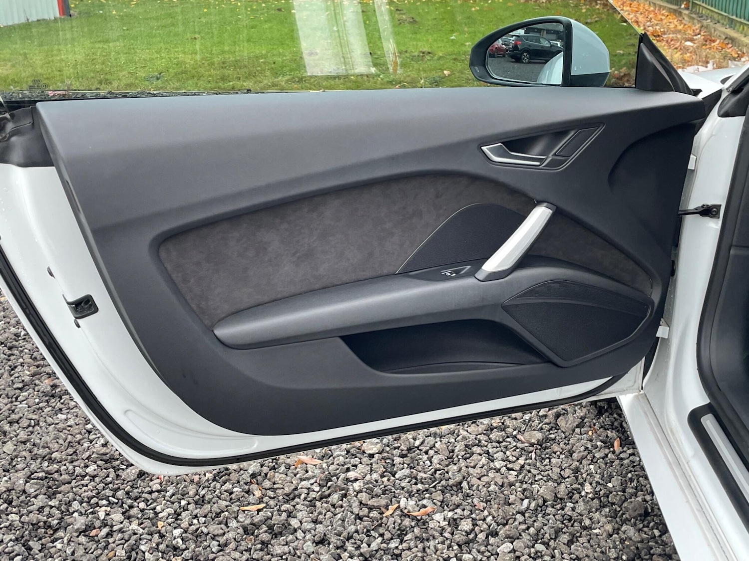 Used Audi TT 2014 for sale - 76715292: Photo 27