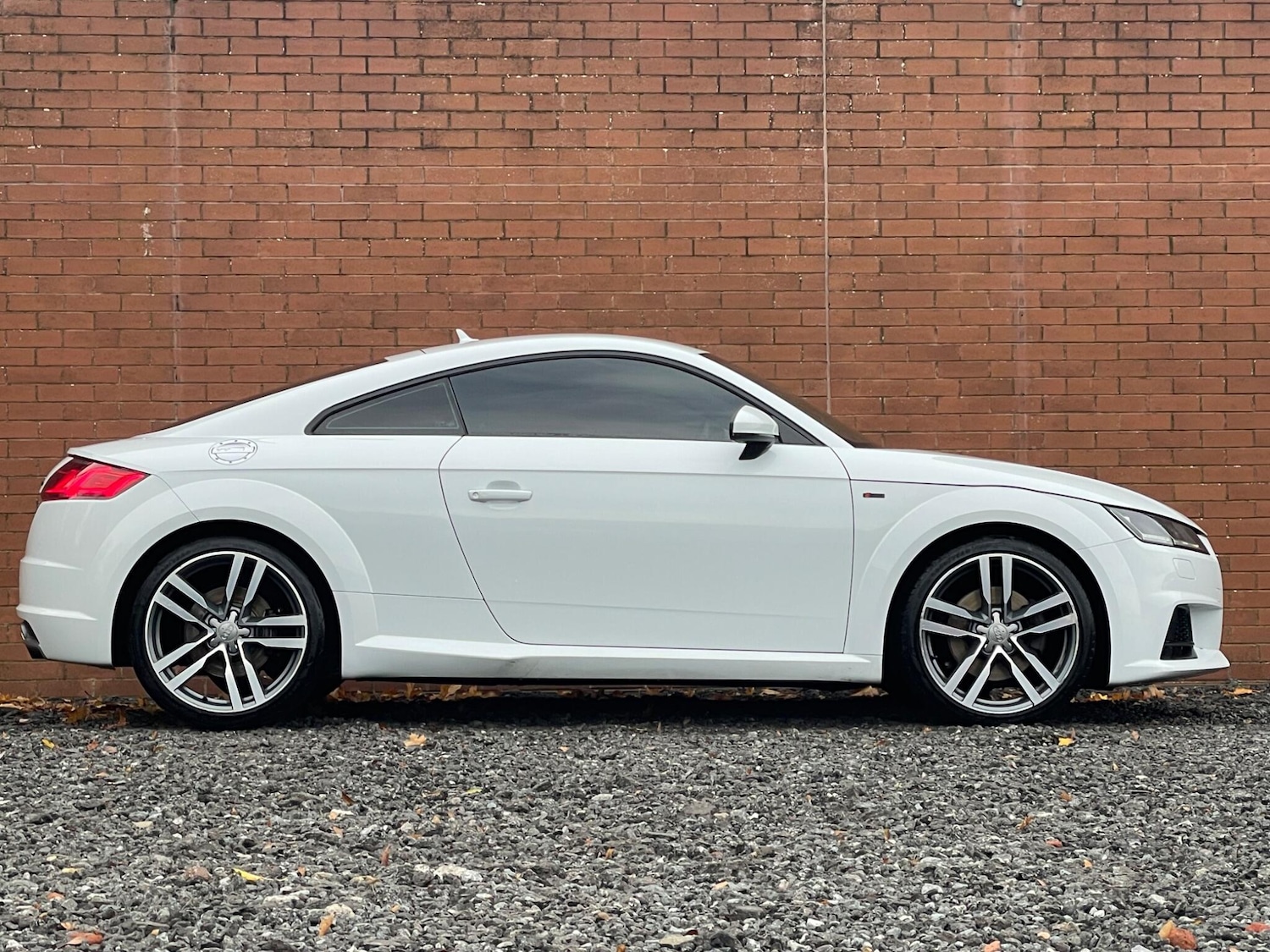 Used Audi TT 2014 for sale - 76715292: Photo 3