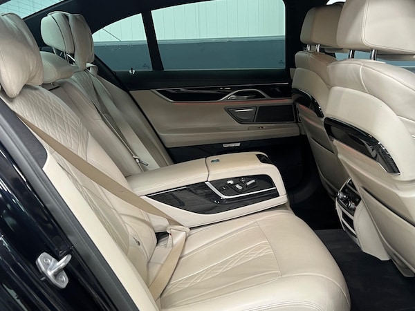 Used BMW 7 Series 2017 for sale - 75540249: Photo 10