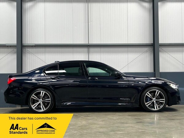 Used BMW 7 Series 2017 for sale - 75540249: Photo 2