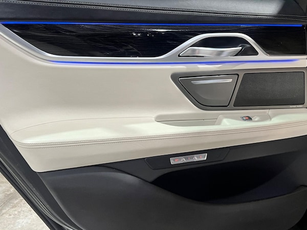 Used BMW 7 Series 2017 for sale - 75540249: Photo 30