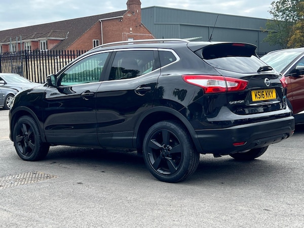 Used Nissan Qashqai 2016 for sale - 76094952: Photo 14