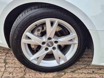 Used Audi A4 2016 for sale - 78898524: Photo