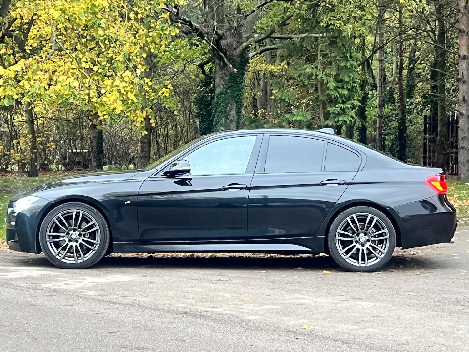 Used BMW 3 Series 2014 for sale - 76473616: Photo 27