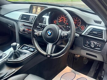 Used BMW 3 Series 2014 for sale - 76473616: Photo