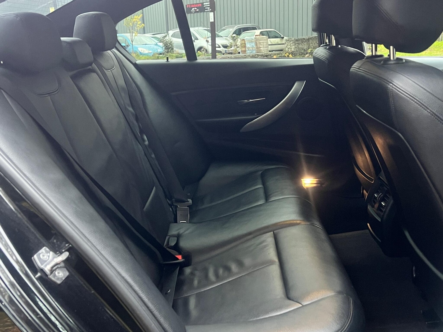 Used BMW 3 Series 2014 for sale - 76473616: Photo 8