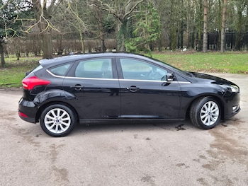 Used Ford Focus 2017 for sale - 77586209: Photo