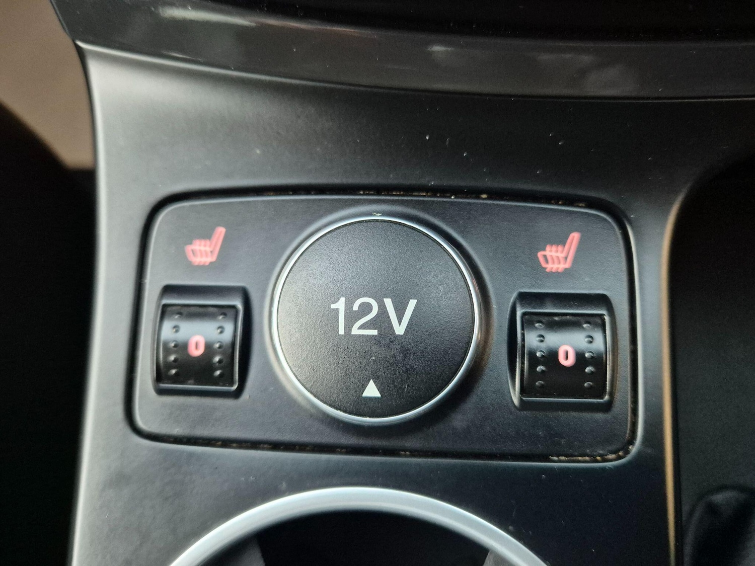 Used Ford Kuga 2015 for sale - 77016580: Photo 27