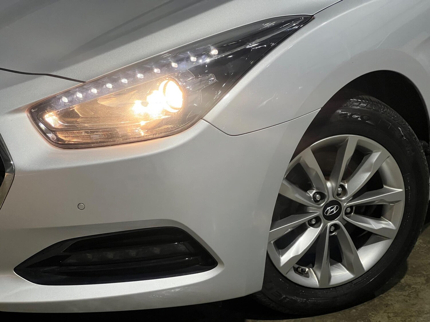 Used Hyundai i40 2015 for sale - 77970270: Photo 20