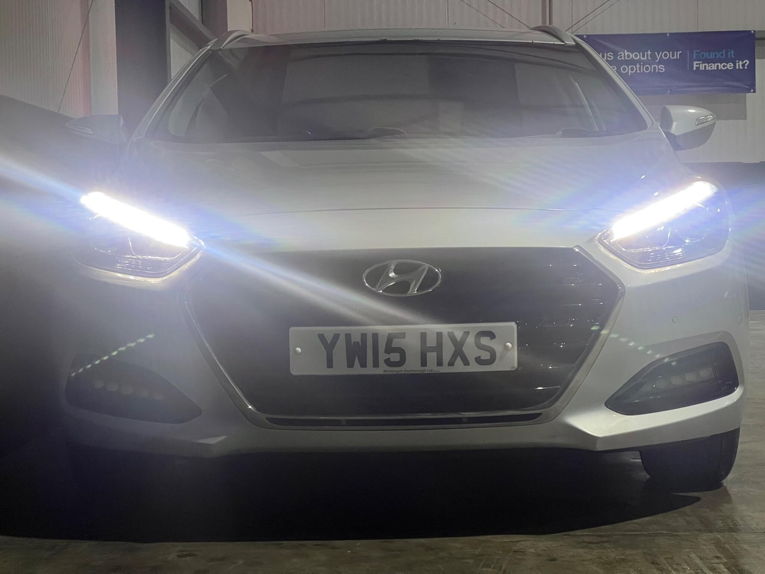 Used Hyundai i40 2015 for sale - 77970270: Photo 32