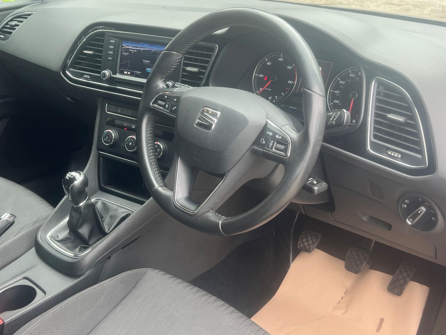 Used SEAT Leon 2014 for sale - 77970209: Photo 4