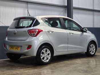 Used Hyundai i10 2015 for sale - 74508900: Photo