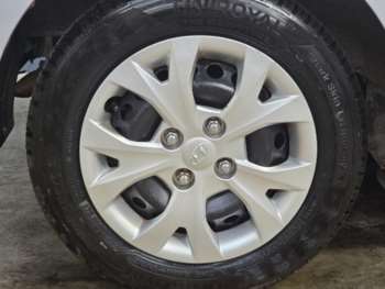 Used Hyundai i10 2015 for sale - 74508900: Photo