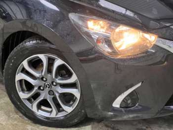 Used Mazda Mazda2 2017 for sale - 74021143: Photo