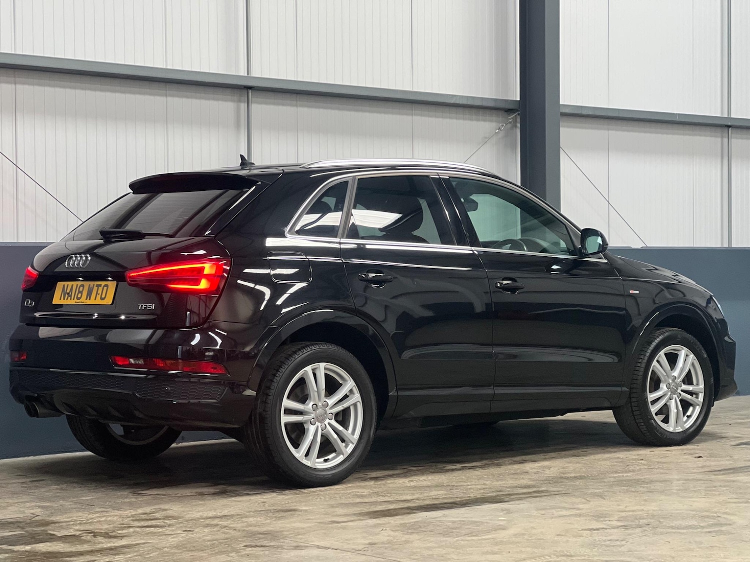 Used Audi Q3 2018 for sale - 76094946: Photo 12