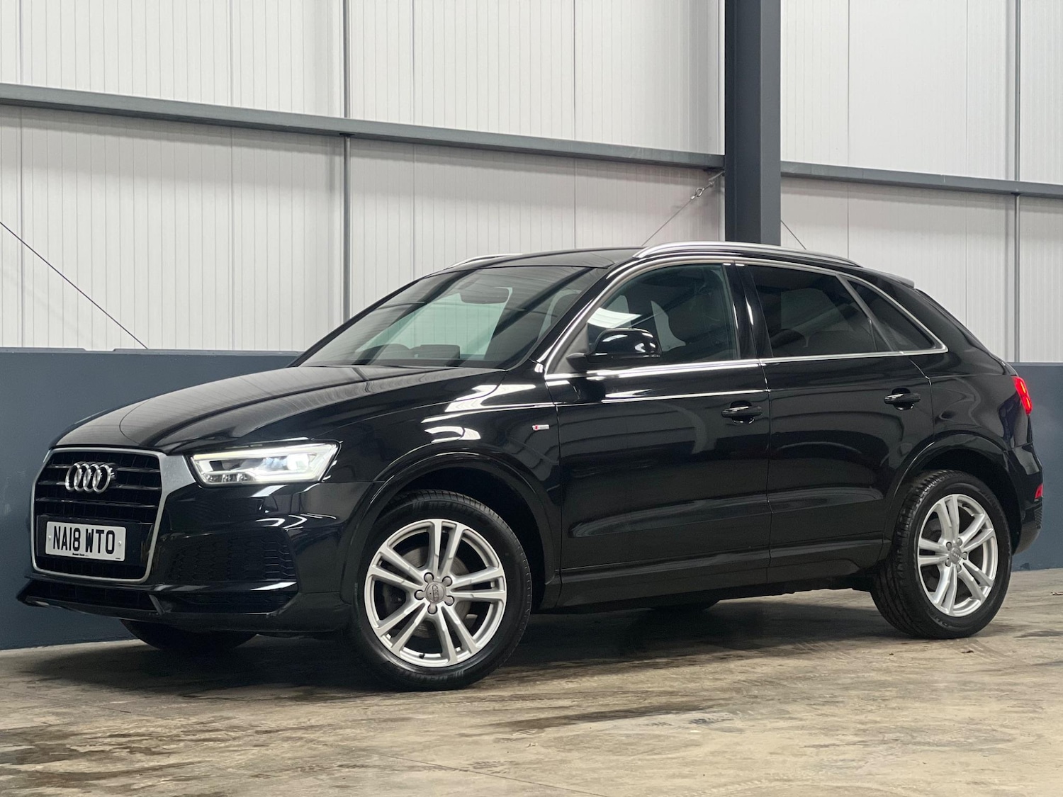 Used Audi Q3 2018 for sale - 76094946: Photo 14