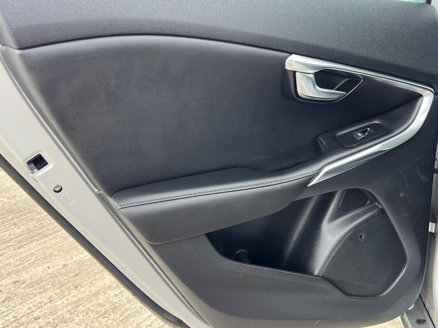 Used Volvo V40 for sale - 78135735: Photo 13