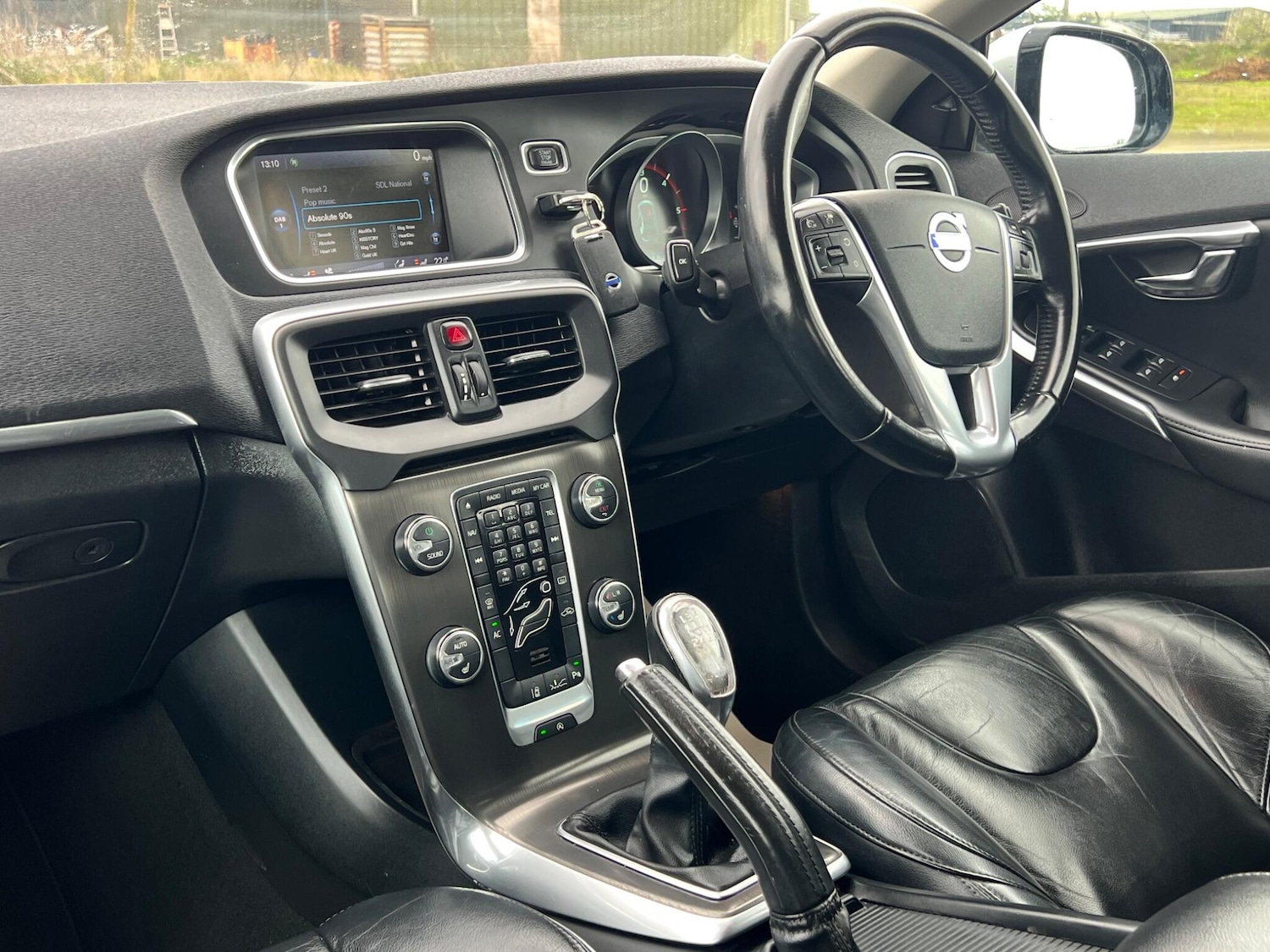 Used Volvo V40 for sale - 78135735: Photo 14