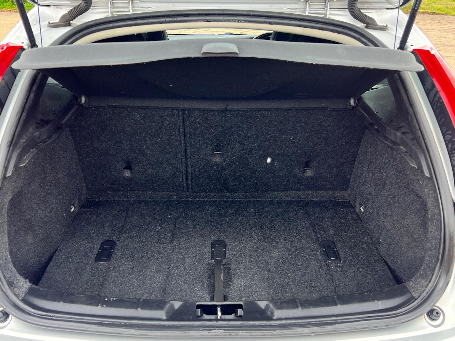 Used Volvo V40 for sale - 78135735: Photo 16