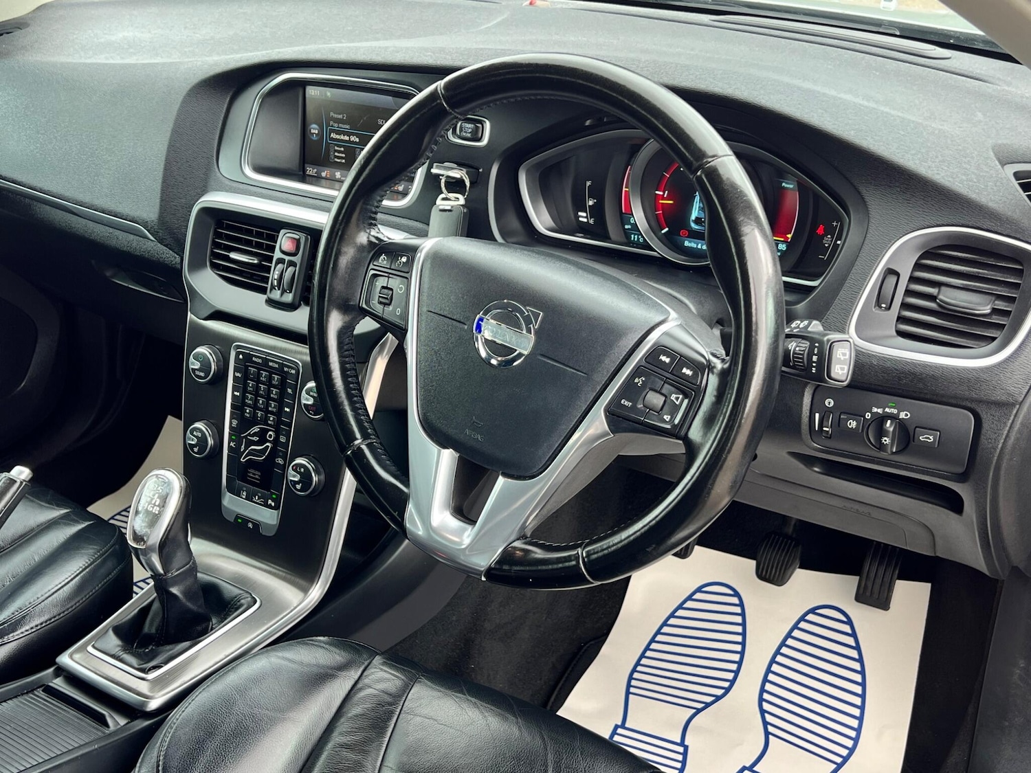 Used Volvo V40 for sale - 78135735: Photo 3