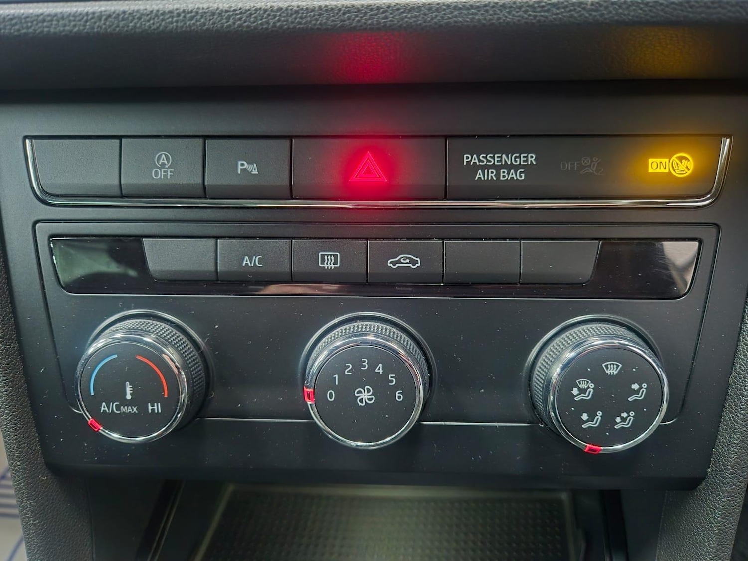 Used SEAT Leon 2019 for sale - 75884262: Photo 22