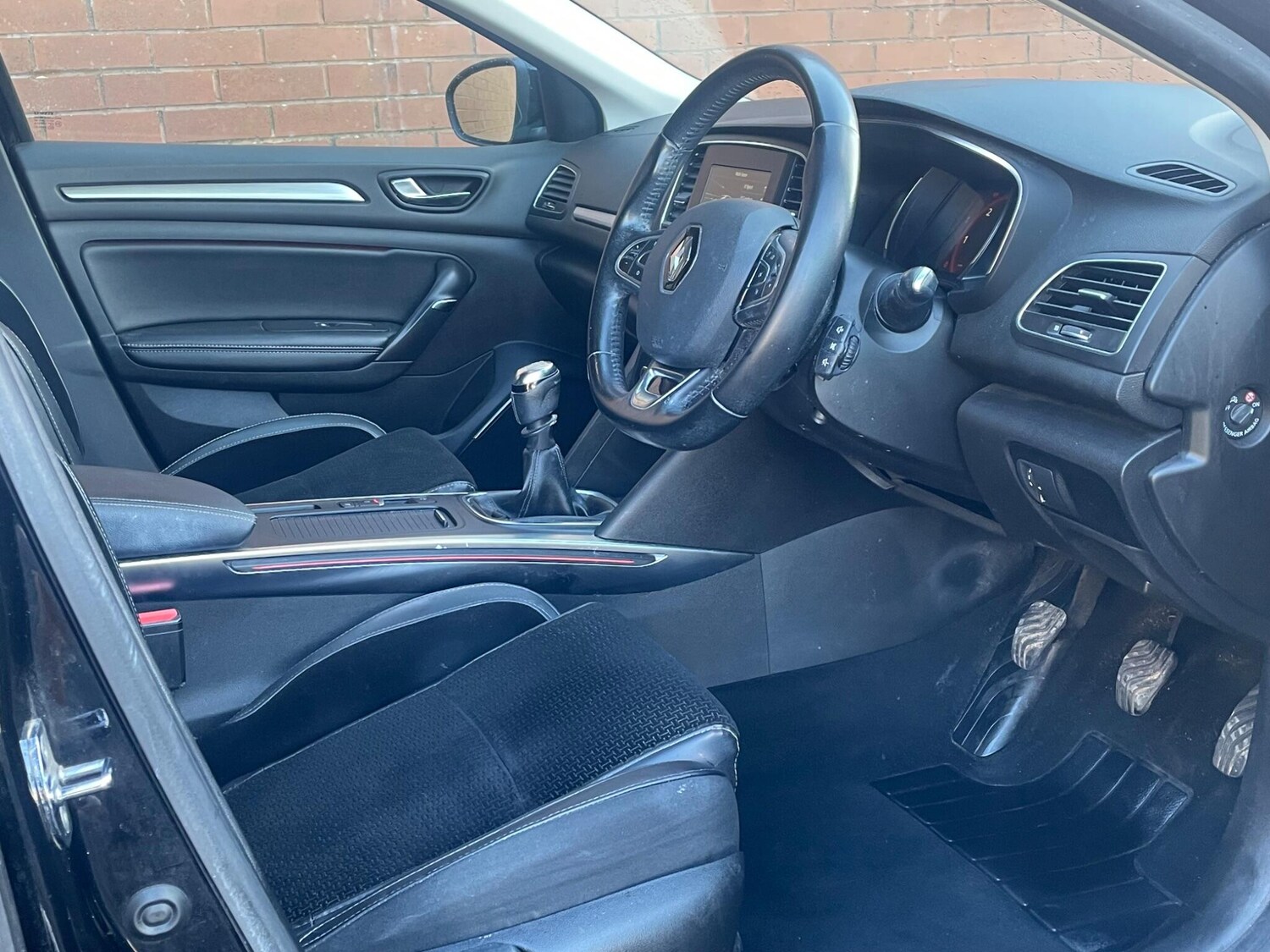 Used Renault Megane 2017 for sale - 77166626: Photo 27