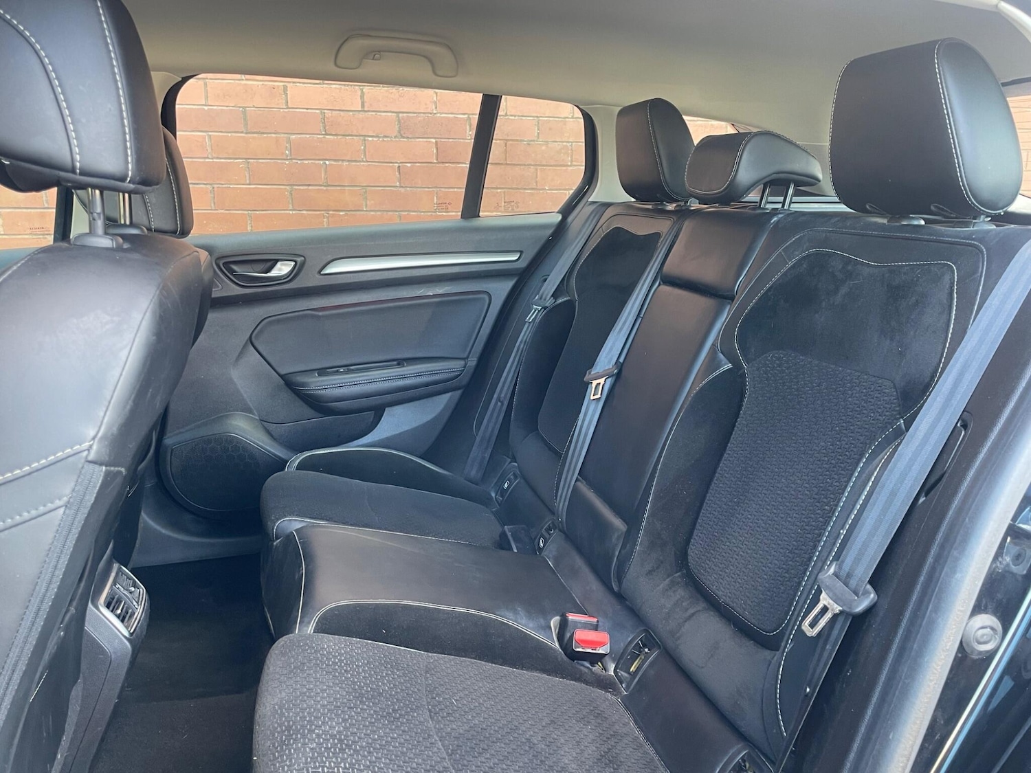 Used Renault Megane 2017 for sale - 77166626: Photo 42