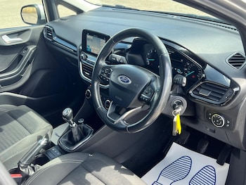 Used Ford Fiesta 2018 for sale - 79395911: Photo