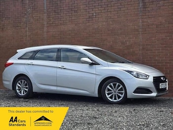 2017 (17) - 1.7 CRDi Blue Drive S Tourer Euro 6 (s/s) 5dr