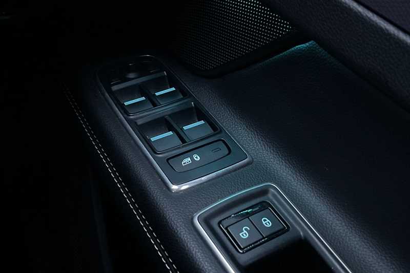 Used Jaguar XF 2016 for sale - 77307804: Photo 16