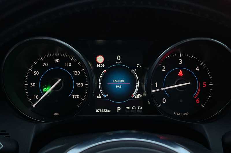 Used Jaguar XF 2016 for sale - 77307804: Photo 20