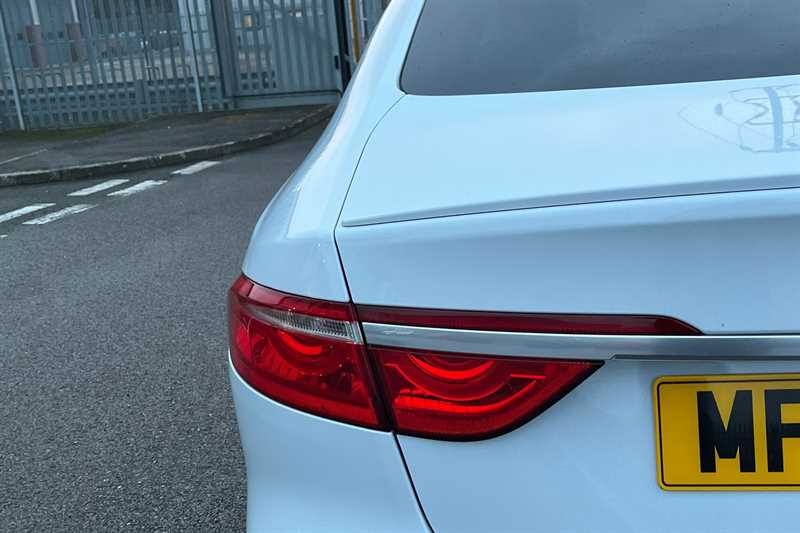 Used Jaguar XF 2016 for sale - 77307804: Photo 26