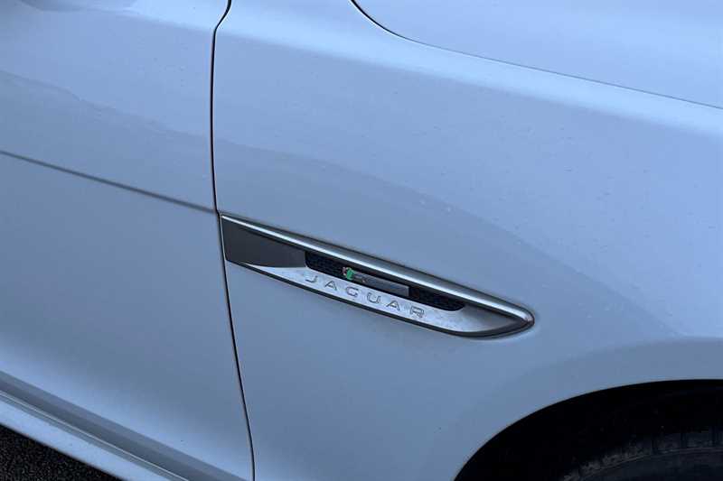 Used Jaguar XF 2016 for sale - 77307804: Photo 35