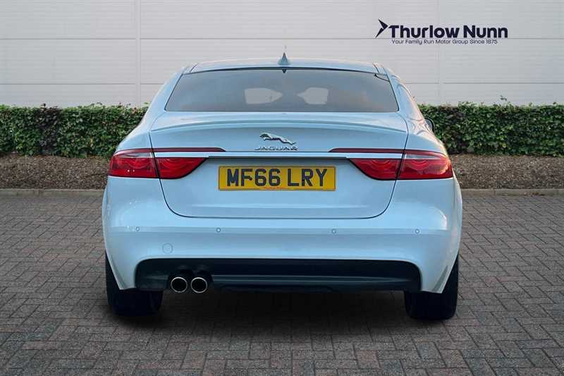 Used Jaguar XF 2016 for sale - 77307804: Photo 4