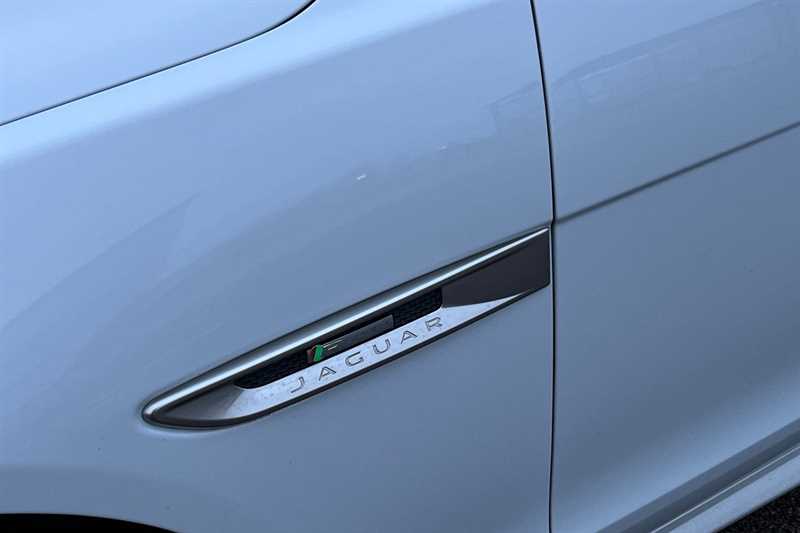 Used Jaguar XF 2016 for sale - 77307804: Photo 45